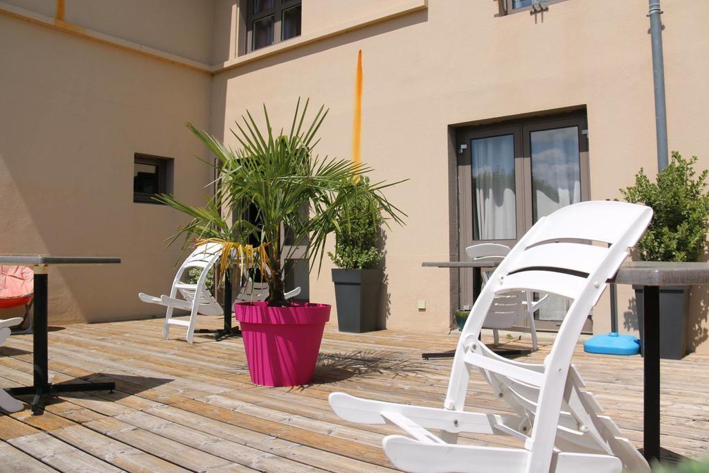 Kyriad Hotel La Flèche Eksteriør billede