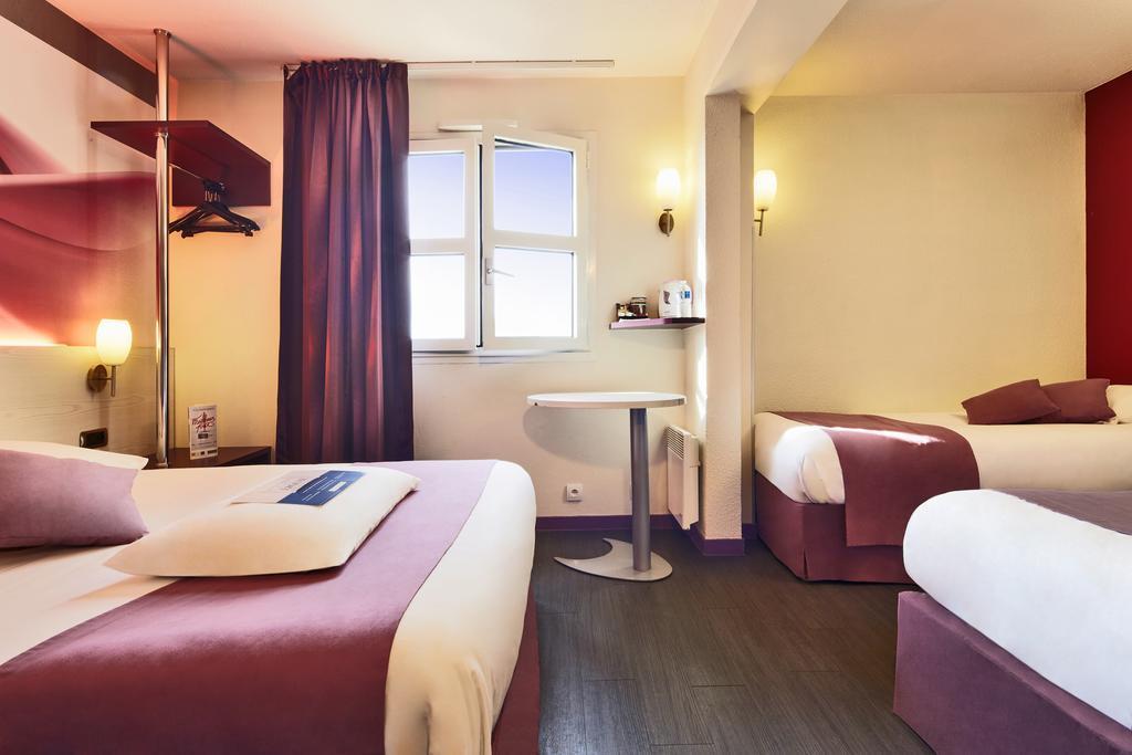 Kyriad Hotel La Flèche Eksteriør billede