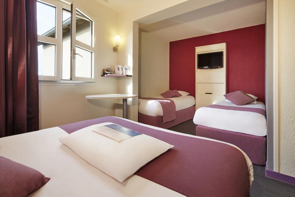 Kyriad Hotel La Flèche Eksteriør billede