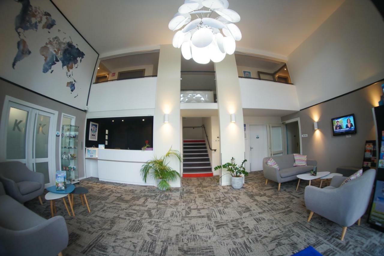 Kyriad Hotel La Flèche Eksteriør billede